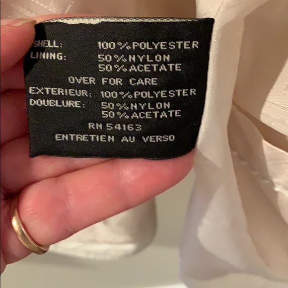 Cole Haan ivory stunning rain jacket with hood - Picture 10 of 12